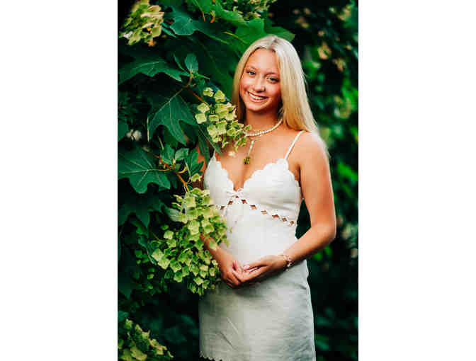 Cate Connery Bury Photography Iconic High School Senior Portrait Experience