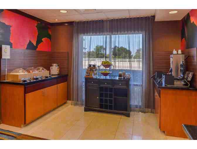 CA - Santa Maria - Fairfield by Marriott - One Night Getaway