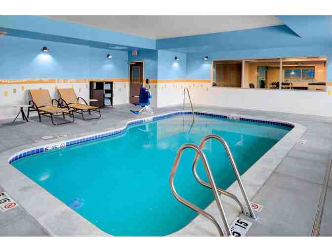 CA - Hollister- Fairfield by Marriott - One Night Getaway