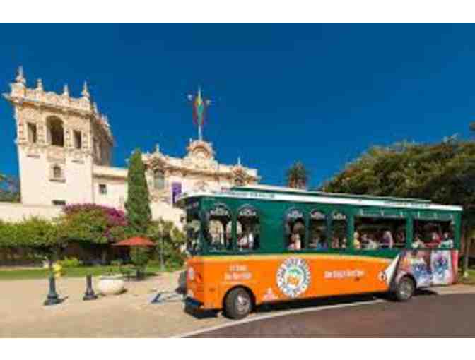 (4) Tickets for Old Town Trolley Tours - Photo 1