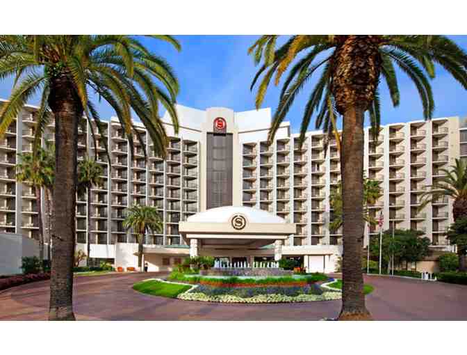 Sheraton San Diego Resort - (2) night stay including resort fee and parking - Photo 1