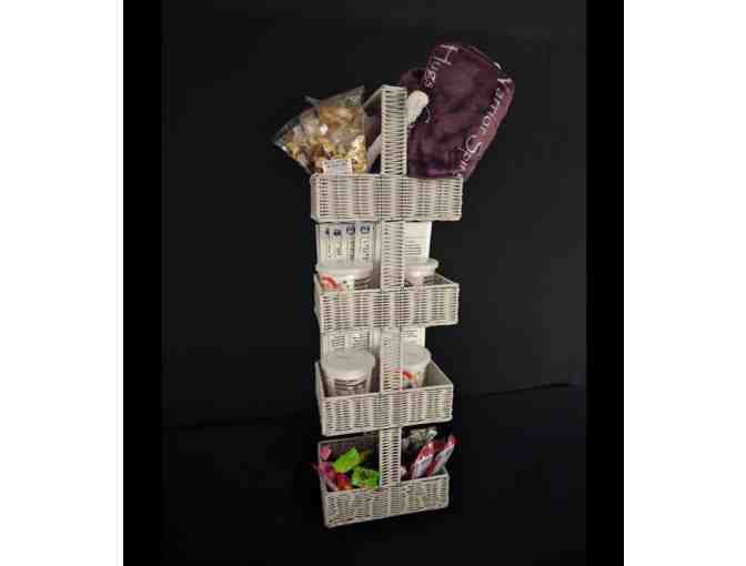 Sweet Reads Booktower