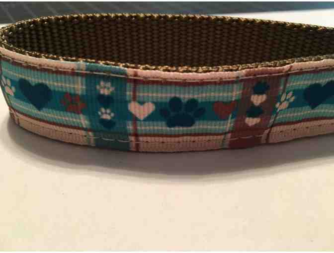 Key Fob - ONE Paw prints & Hearts donated by Kelly Stevens at GONE DOGGIE!