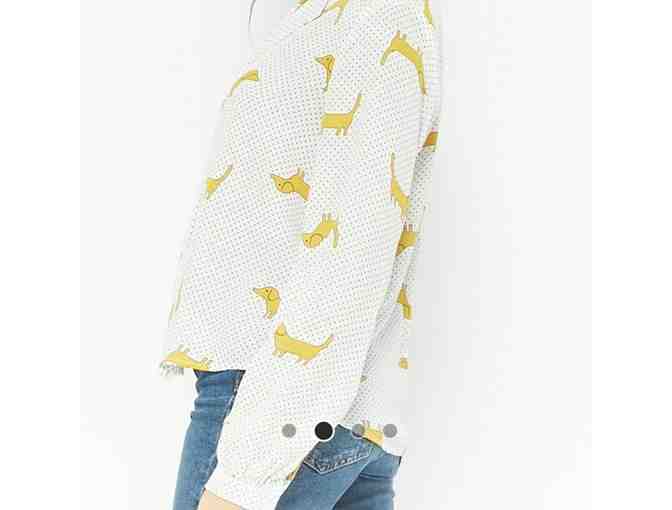 Forever 21 Dachshund Shirt (Juniors Size Medium)