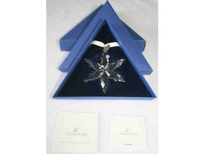 2015 Swarovski Annual Christmas ornament NIB