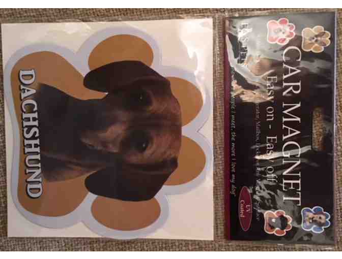 Magnet for your car! Red Dachshund! Measures 5.2' x 5.2'