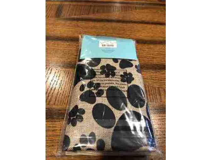 Paw Prints Heart Flag