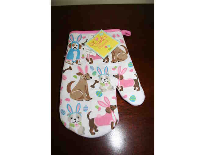 Dachshund Easter Oven Mitt and Pot Holder