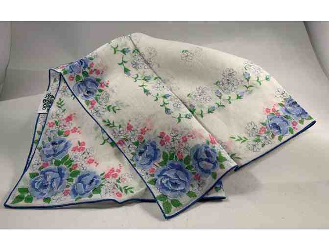 Bandanna's - Four (4) Vintage Handkerchiefs / Bandanna's for 8' - 9' dog neck