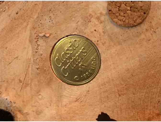 Classic Critters!  1984!!  Beautiful Dachshund--weighs 3 lb 9 oz!!