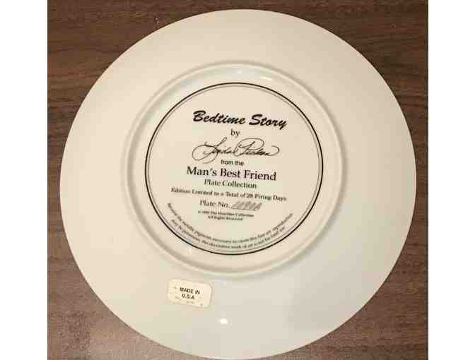 Plate - Decorative Dachshund Plate - Bedtime Story by Linda Picken - Plate No. 1090A