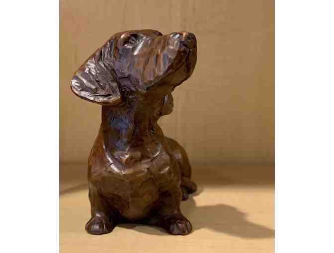 Red Mill Mfg. Crushed Pecan Shells Resin Dachshund Figurine - VINTAGE