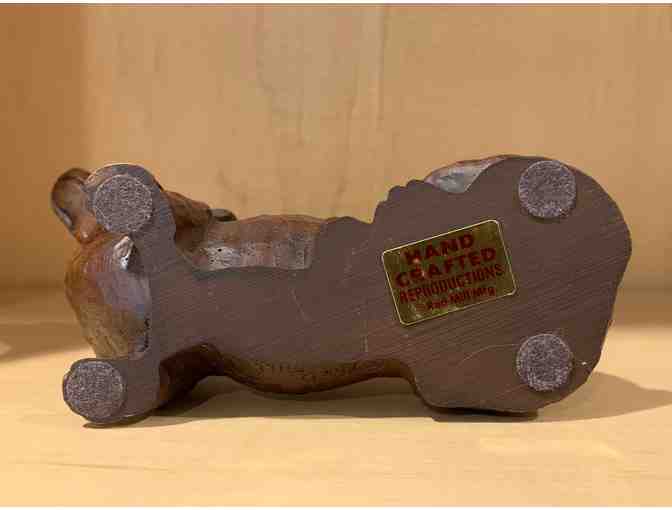 Red Mill Mfg. Crushed Pecan Shells Resin Dachshund Figurine - VINTAGE