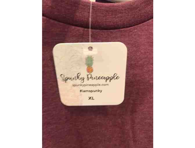 I've Got Friends in Low Places T-shirt SIZE XL