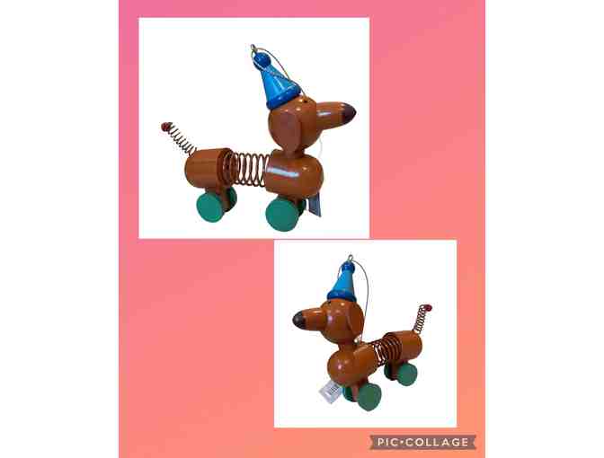 Dachshund Christmas Ornament - Wood! Approx 6" x 5" - Photo 1