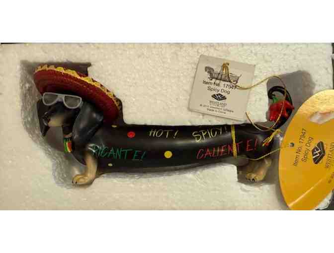 Hot Diggity Dog Dachshund 'Spicy Dog' #17947 - REPAIRED TAIL