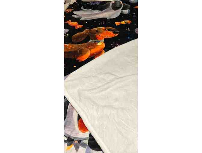 Costumed Dachshund Blanket - 60' x 90'