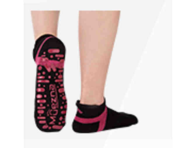 Muezna Non Slip Socks for Women, Anti-Skid With Grips - One Pair Size 5-10