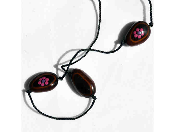 Flower Painted Seed Necklace 32' and Glass Bead Coil Bracelet