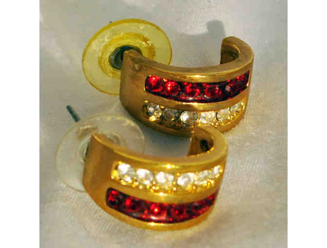 Maroon Resin Beaded Necklace 36' and Gold Colored Post Ear Hugger Earrings