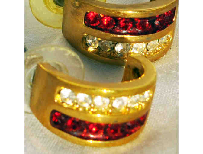 Maroon Resin Beaded Necklace 36' and Gold Colored Post Ear Hugger Earrings