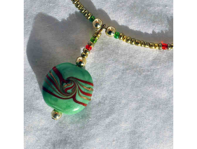 Matching Green and Red Beaded Necklace and Bracelet on Wires