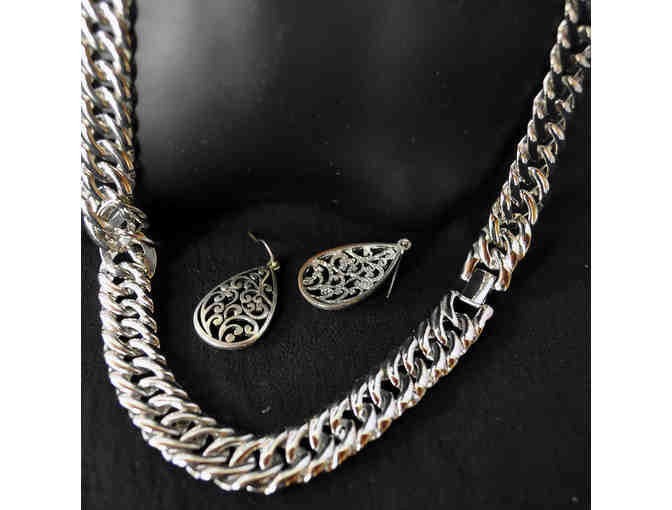 Silver Colored, Large Link Chain and Tear Drop Silver Colored Earrings