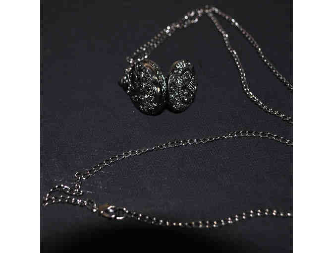 Owls Heads Round Pocket Watch/Pendant/Locket - Dark Antique Bronze on Chain