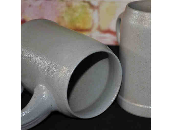 Set of 2 Hofbrauhaus Oktoberfest gray stoneware beer mug - 0.5 Liter