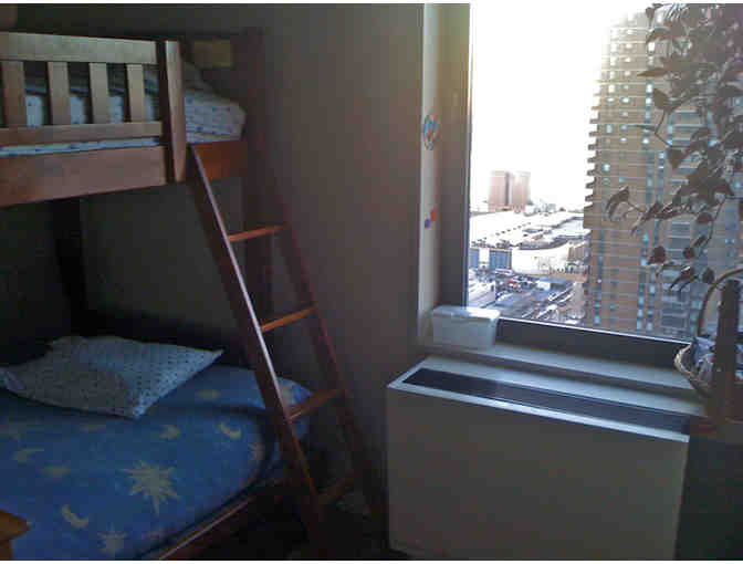 February 14th-23rd, 2020: Stunning Large Manhattan 2 Bdrm 2 Bath Apt. with Balcony