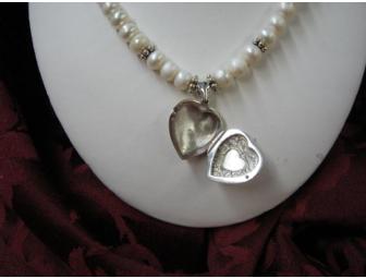 Genuine Pearl Necklace with Special Features