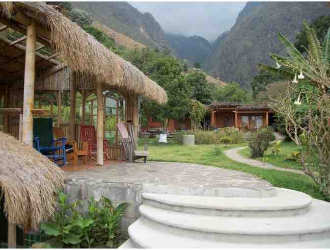 Fun Day on the Lake with Lee Beal (Lake Atitlan) for 4