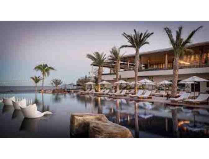 (2) FIRST CLASS Tickets on United Airlines+ (3) Night Stay in Chileno Bay, Los Cabos