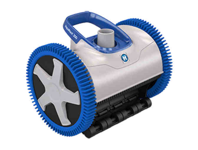 Clean Your Pool with AquaNaut