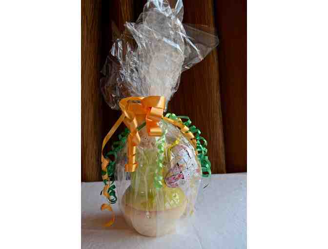 Vase and Crafts from Shemer Art Center and Museum