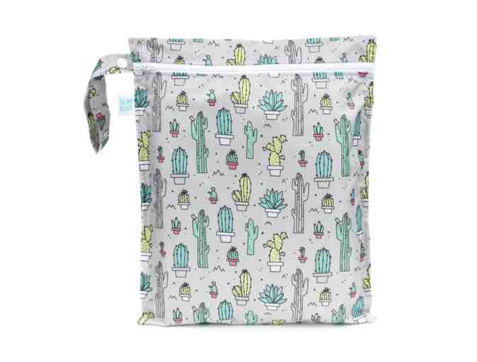 Bumkins Gift Basket for Your Baby