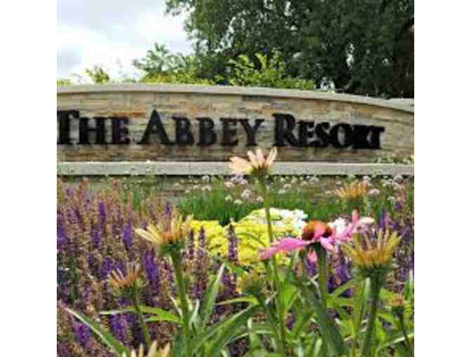 Get away to Lake Geneva!