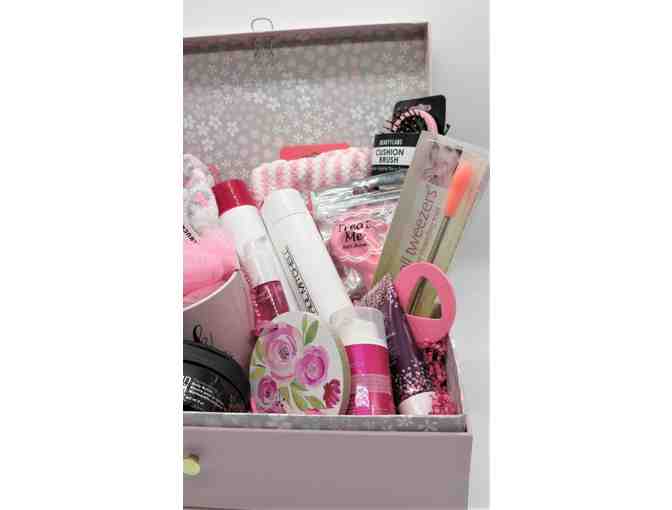 Women's Personal Care Basket with $10 Starbucks Gift Card