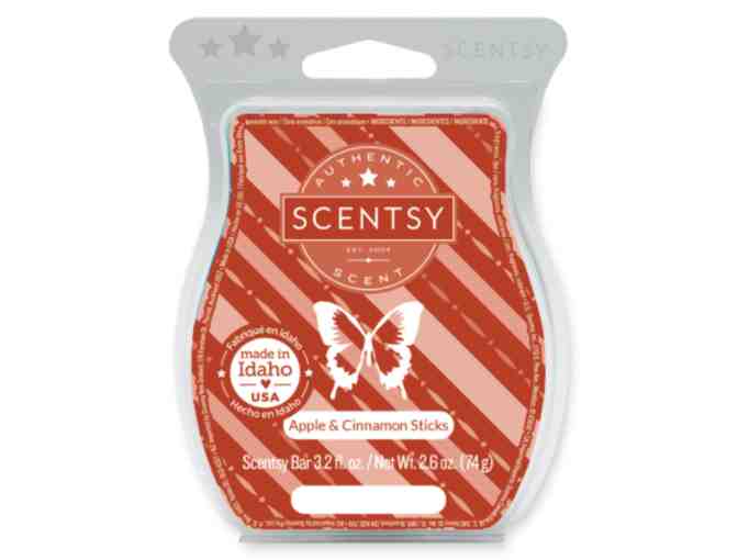 Santa's List Scentsy Warmer with 3 Wax Bars