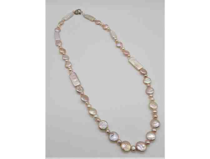 Elegant Freshwater Pearl Necklace