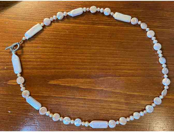 Elegant Freshwater Pearl Necklace