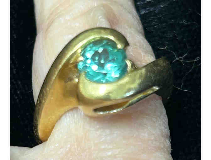 18K Yellow Gold Ladies Custom Ring Lt Blue/Green Stone - Size 4 1/2