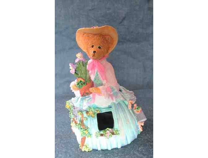 Limited Edition Miniature Porcelain Figure - Kate #2 of Collection #444