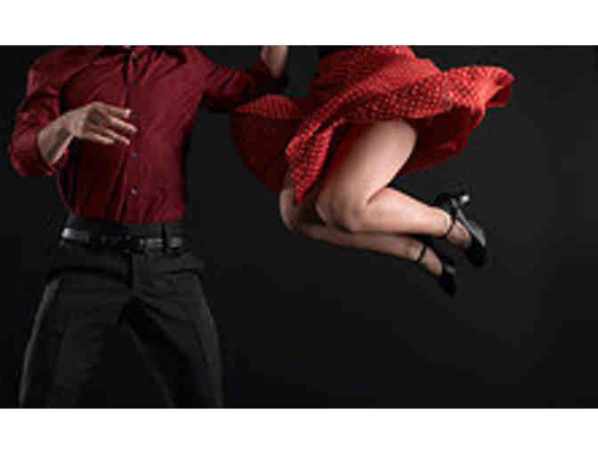SalsaKnox Dance | Group Lessons for Two