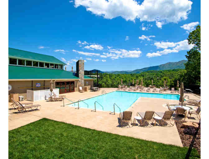 Dogwood Cabins and Wild Laurel Golf Course | Three-night Stay with Rounds of Golf