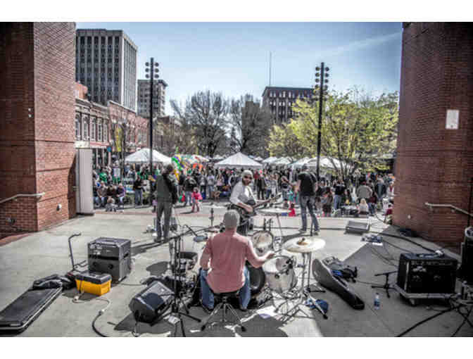 K Town | Live Entertainment