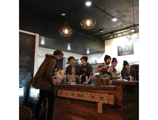 Live Oak Coffee Gift Basket w/ $15 Gift Card T Shirt (Size L)