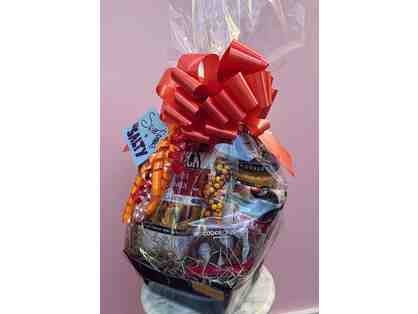 Sweet and Salty Basket: Eastman Party Store