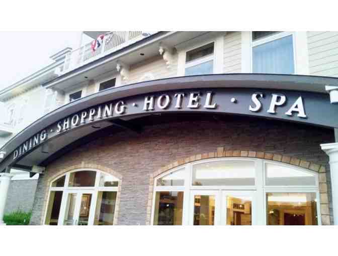 Overnight Stay at Riverwalk Place