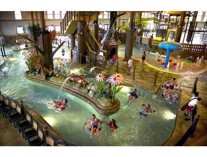 Zehnders Splash Village Water Park - Stay and Play